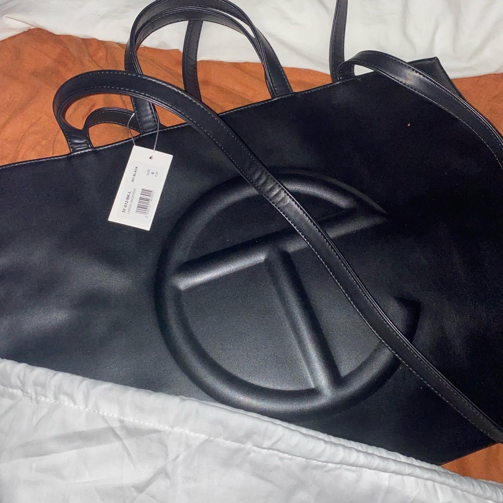 TELFAR large tote!